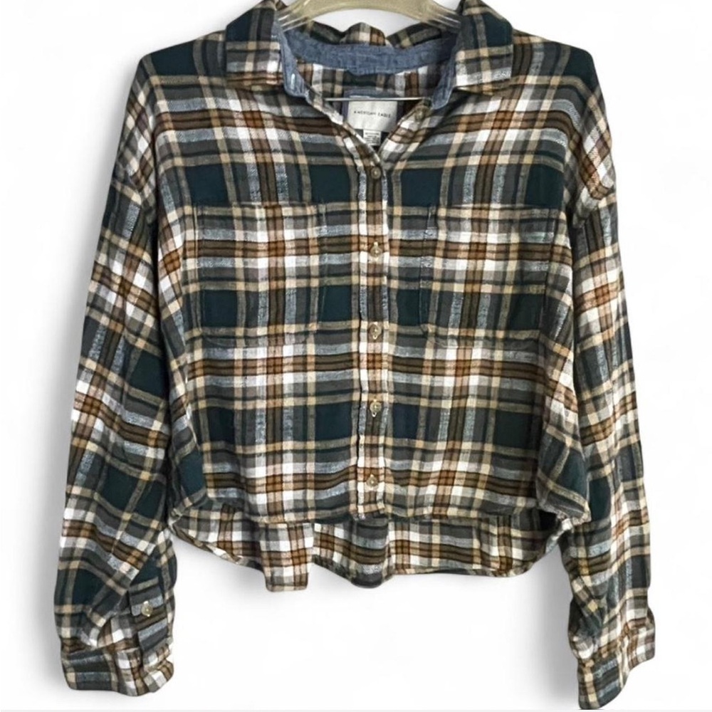 American Eagle Outfitters Green and Tan Cropped Plaid Flannel Women’s XL